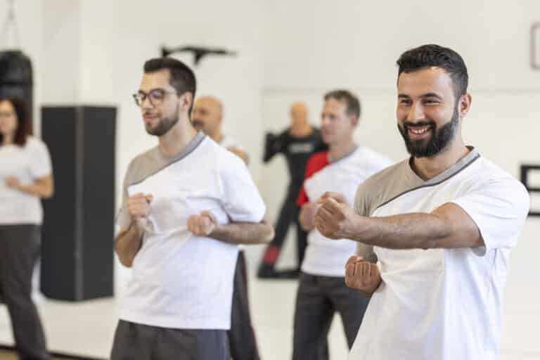 Selbstverteidigung für jedes Alter 7 Ausbildung zur/zum WingTsun Lehrer:in Akademie in HH Groß Borstel
