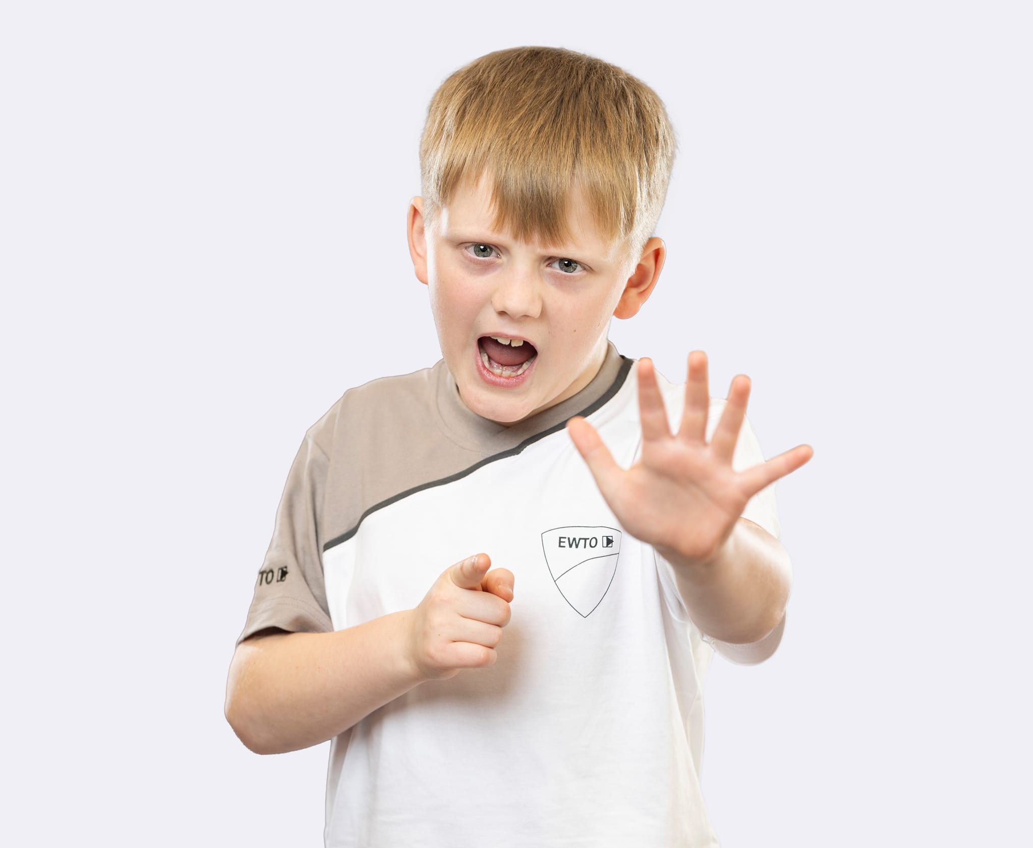 WingTsun - Selbstverteidigung für Kids (ab 8 J.) 3 Selbstbstverteidigung mit WinTsun durch eine Jungen